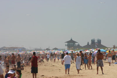Stay Safe This Summer: 7 Smart Tips (Plus the One Disinfection Tool You Didn’t Know You Needed)